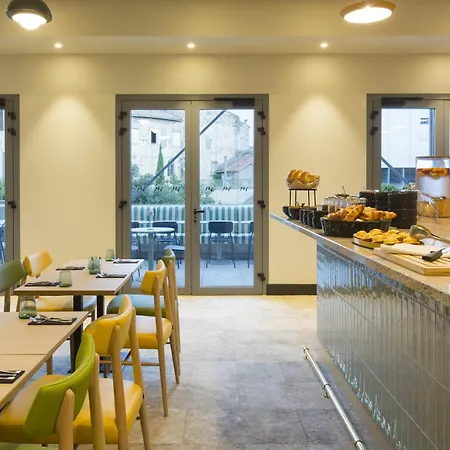 Hotel Sowell Arena 4*